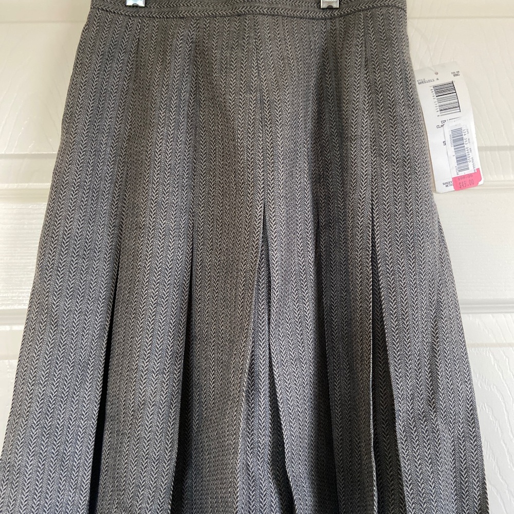 Vintage Liz Claiborne sz 2 petite pleated skirt